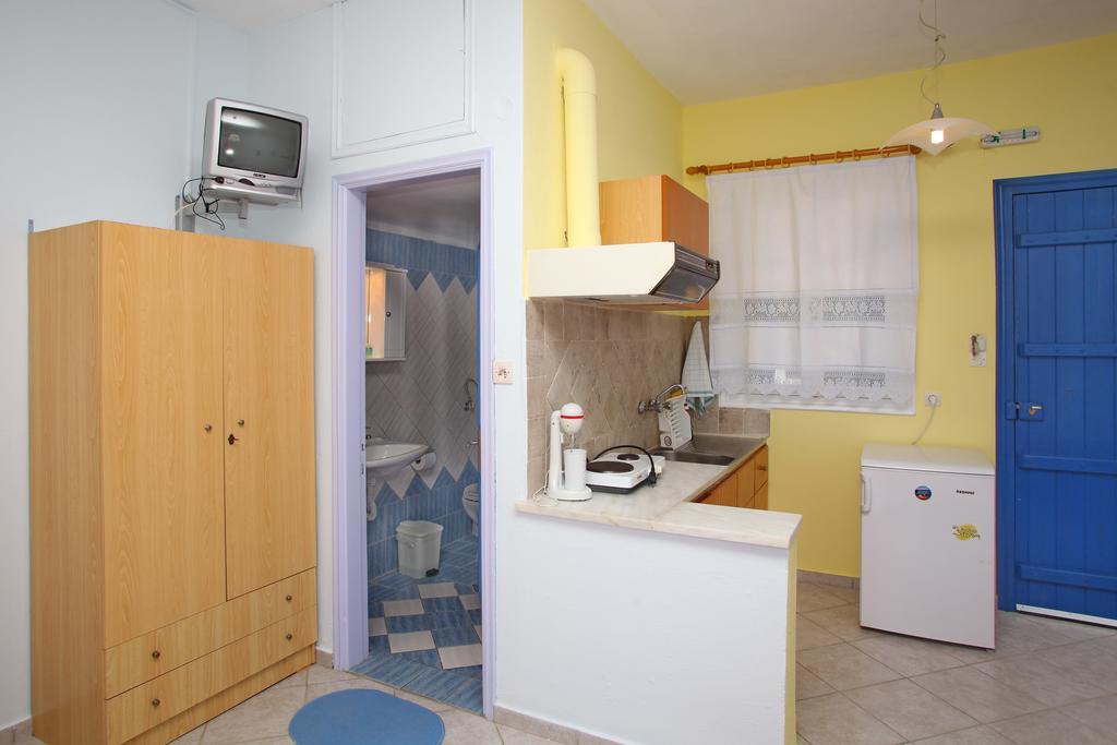 Panorama Studios Skopelos Town Exterior photo
