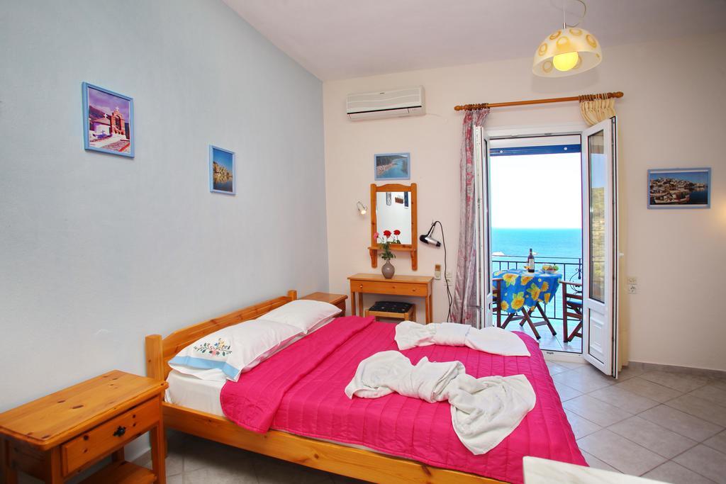 Panorama Studios Skopelos Town Exterior photo
