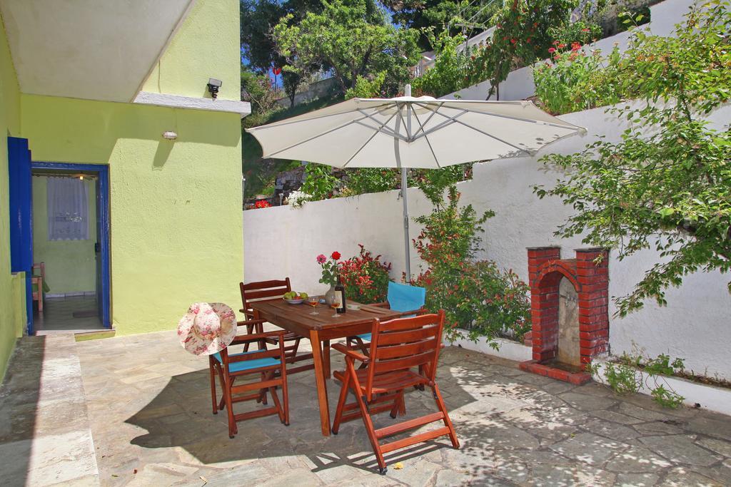 Panorama Studios Skopelos Town Exterior photo